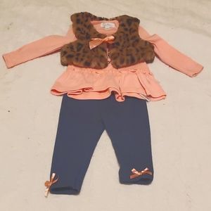 3 piece 3/6month baby cheetah outfit
